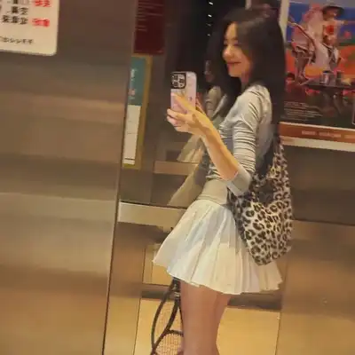 阎晨